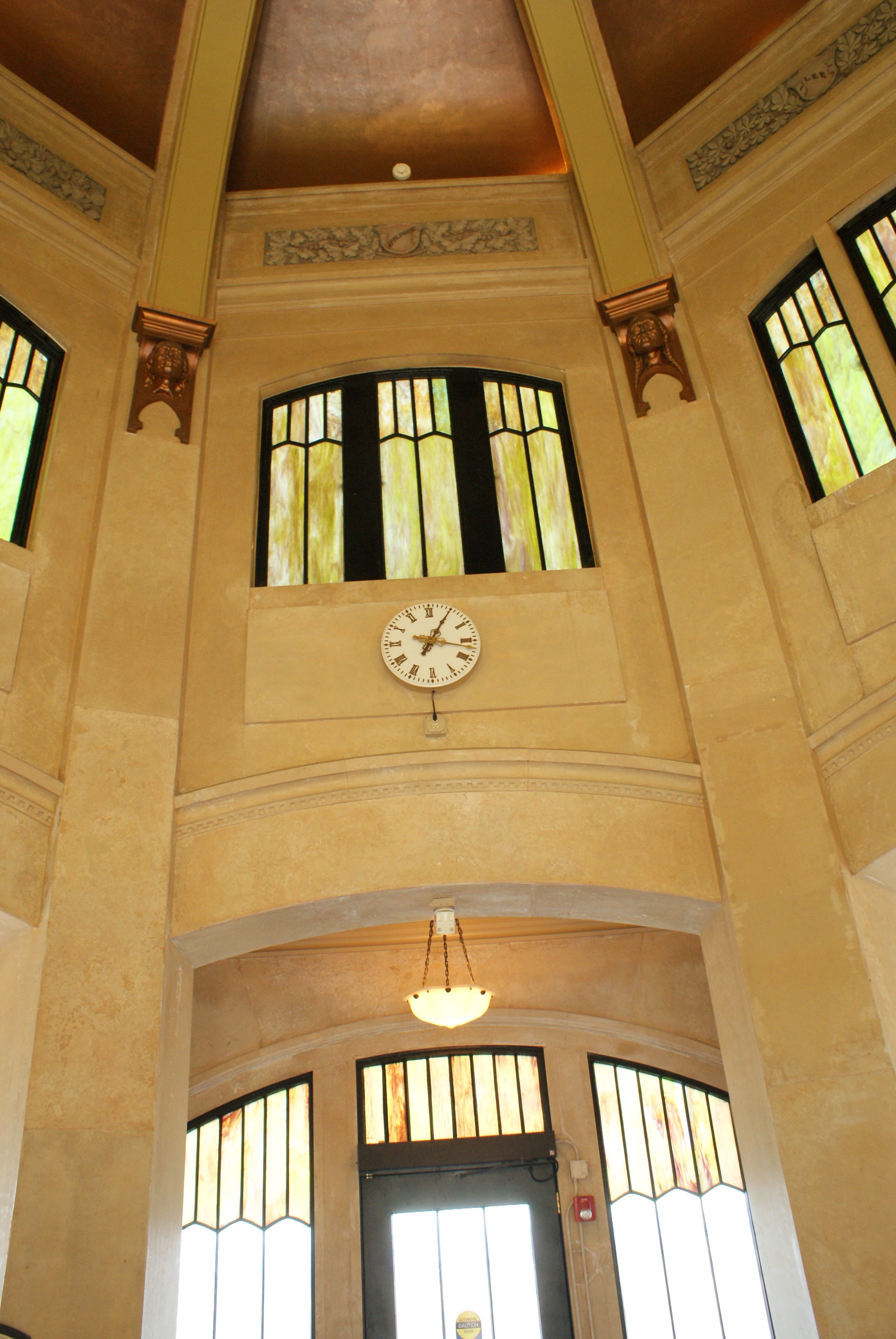 vista house, crown point, historical columbia gorge buildings